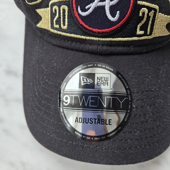 World Series Champs 2021 Black Cap - Picture 3 of 8